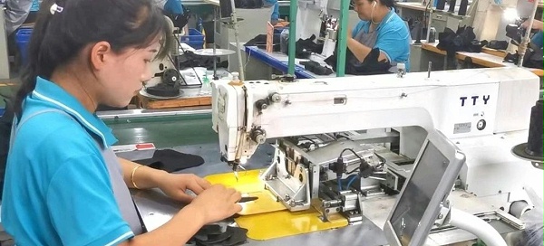 3515强人鞋业
