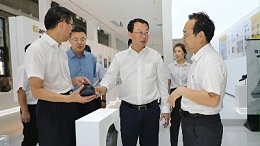 河南省商务厅党组书记、厅长王振利一行到际华3515公司调研